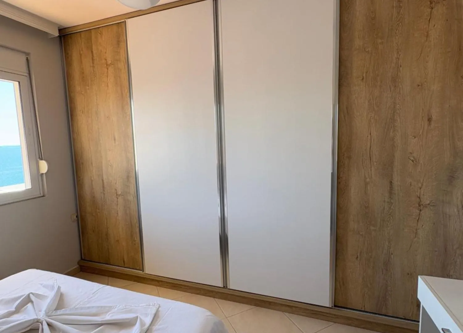 Cosmopolitan Apartment 1 Sarandë